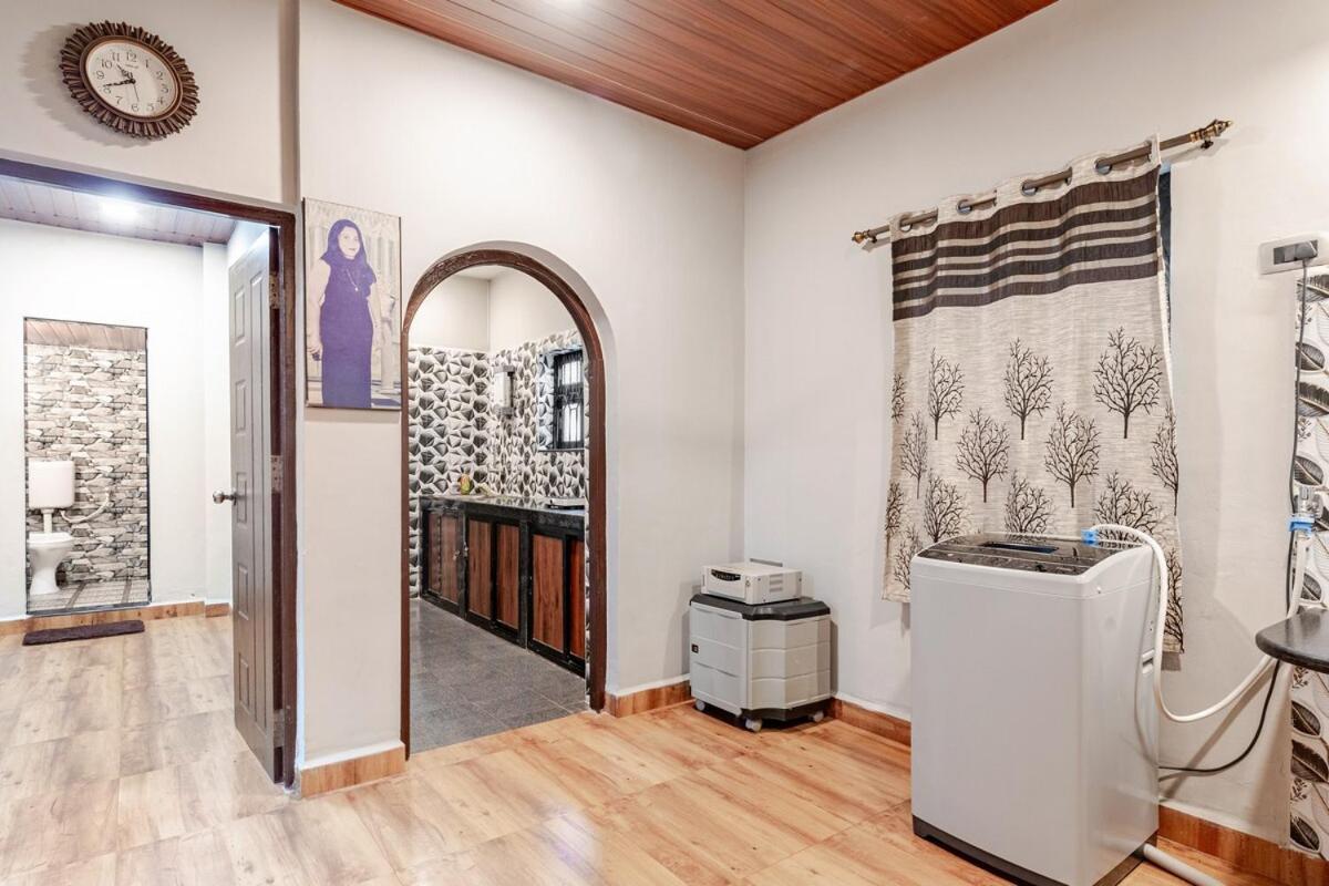 Villa Valerys Nest - Private Near The And Dabolim Airport Bogmalo